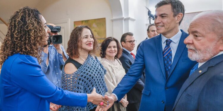 brasil-e-espanha-assinam-acordos-em-educacao,-trabalho-e-pesquisa