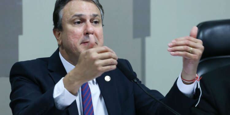 camilo-santana-defende-aprovacao-de-pl-das-fake-news