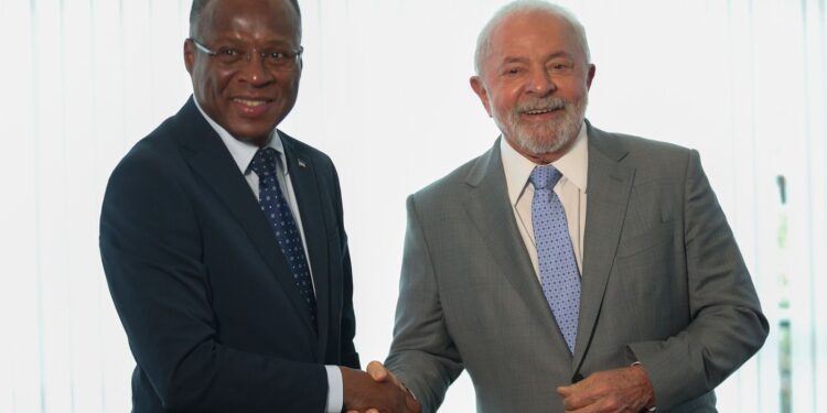 lula:-paises-africanos-lusofonos-voltarao-a-ser-prioridade-para-o-pais