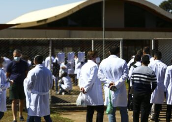 inscricoes-para-a-primeira-etapa-do-revalida-terminam-nesta-terca 