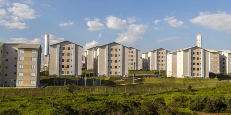 previa-da-inflacao-oficial-fica-em-0,04%-em-junho,-diz-ibge