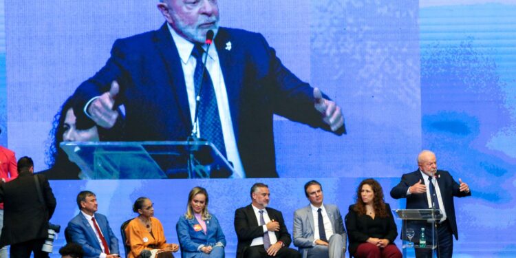 lula-descarta-mudancas-e-diz-que-ministra-nisia-fica-na-saude