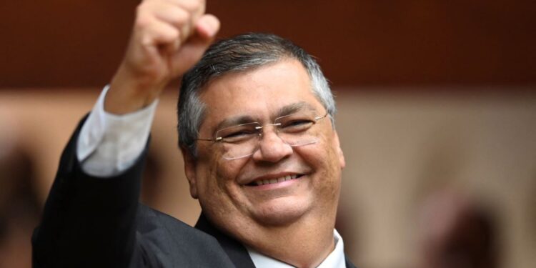Flávio Dino, indicado ao STF, terá caminho difícil no Senado