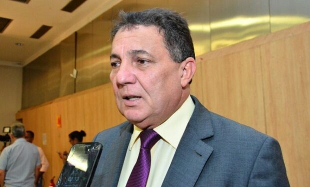 Cleomar Tema Enfrenta Inelegibilidade por Contas Julgadas Irregulares em Tuntum