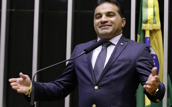 Máfia das emendas: Deputados do PL usavam ameaças armadas para extorsão, aponta PF